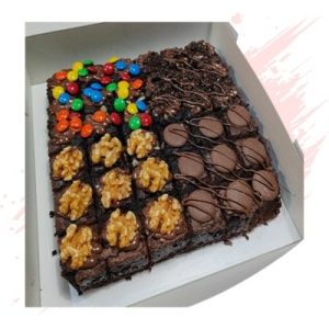 Chocolate & Nuts Mix Brownies 8"