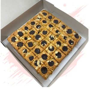 Congo Bar 8" (Choc Chip Soft Cookies)
