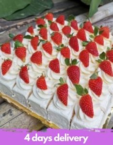 Strawberry Topping Vanilla Butter 10" Sheet